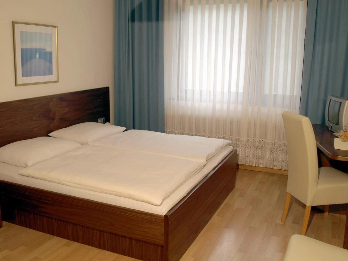 Winzerhof Michael Gartner Bed & Breakfast Illmitz Bagian luar foto