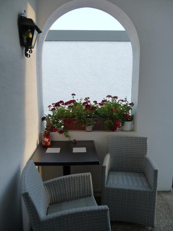 Winzerhof Michael Gartner Bed & Breakfast Illmitz Bagian luar foto